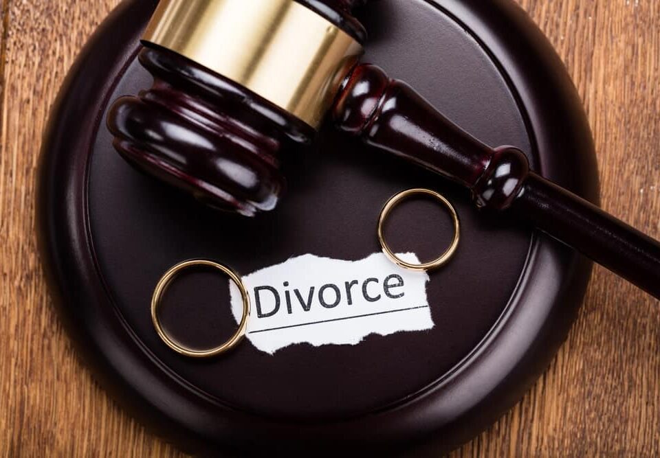 Top_divorce_lawyer
