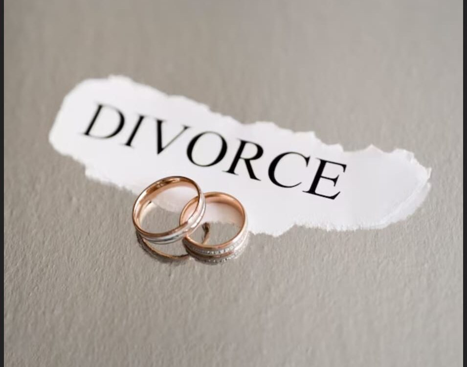 Divorce Lawyer in Indirapuram